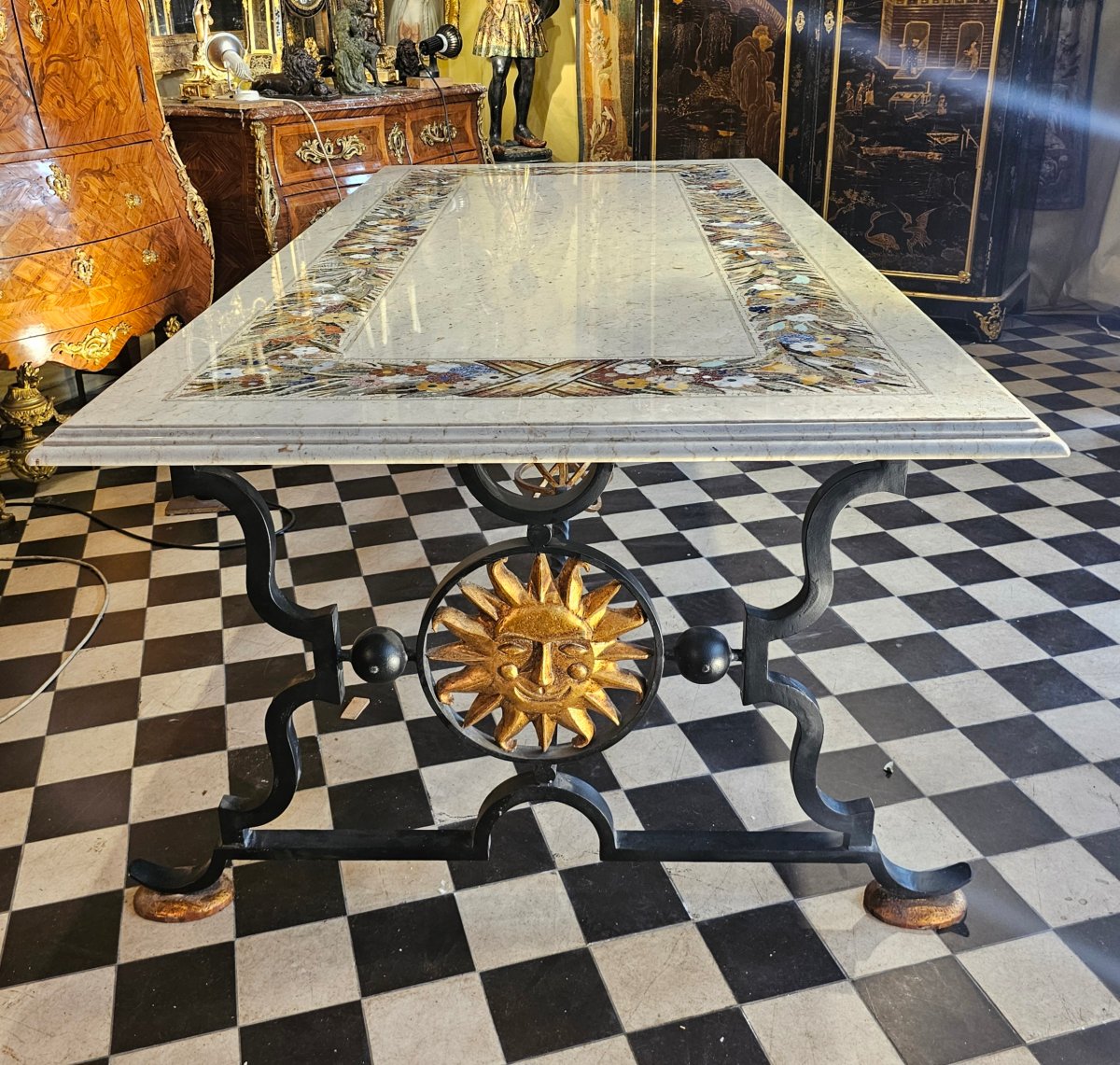 Important Early 20th-century Coffee Table-photo-2