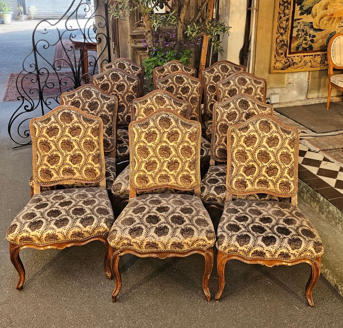 Twelve Walnut Chairs From The 18th Century-photo-2