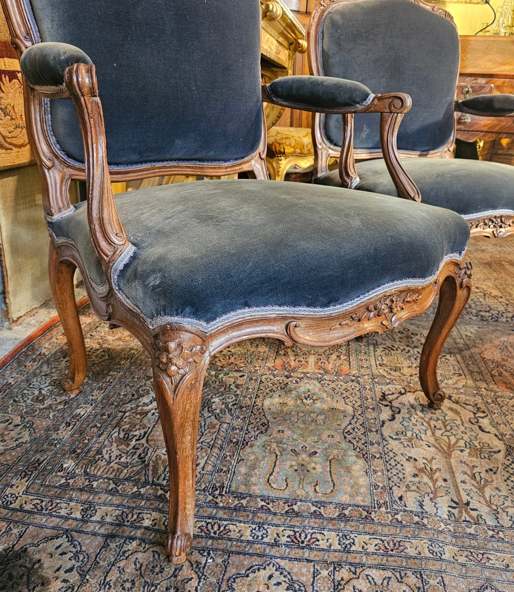 Suite de Quatre Fauteuils à Dossiers Plats Epoque Louis XV-photo-2