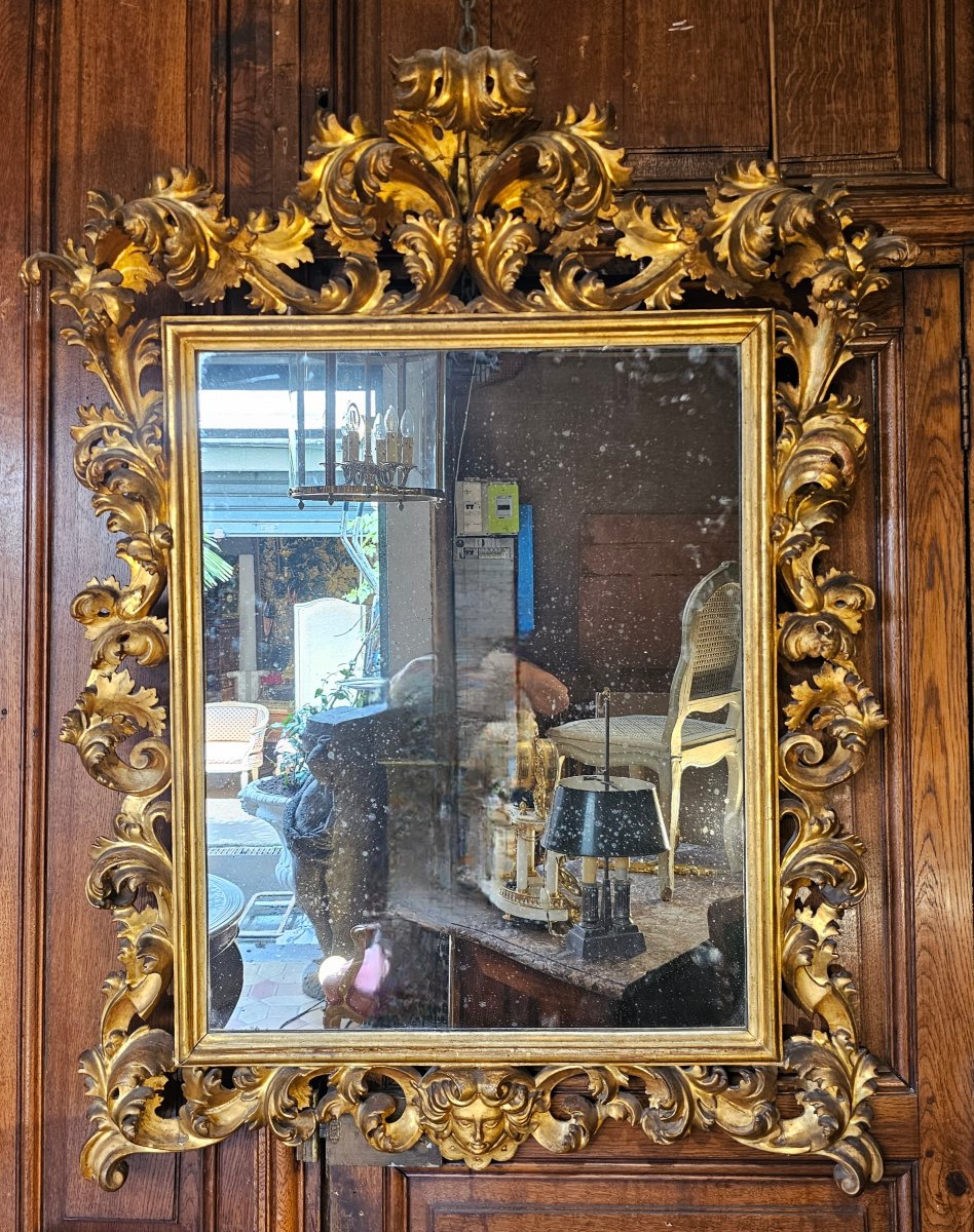 18th-century Gilded Wooden Mirror