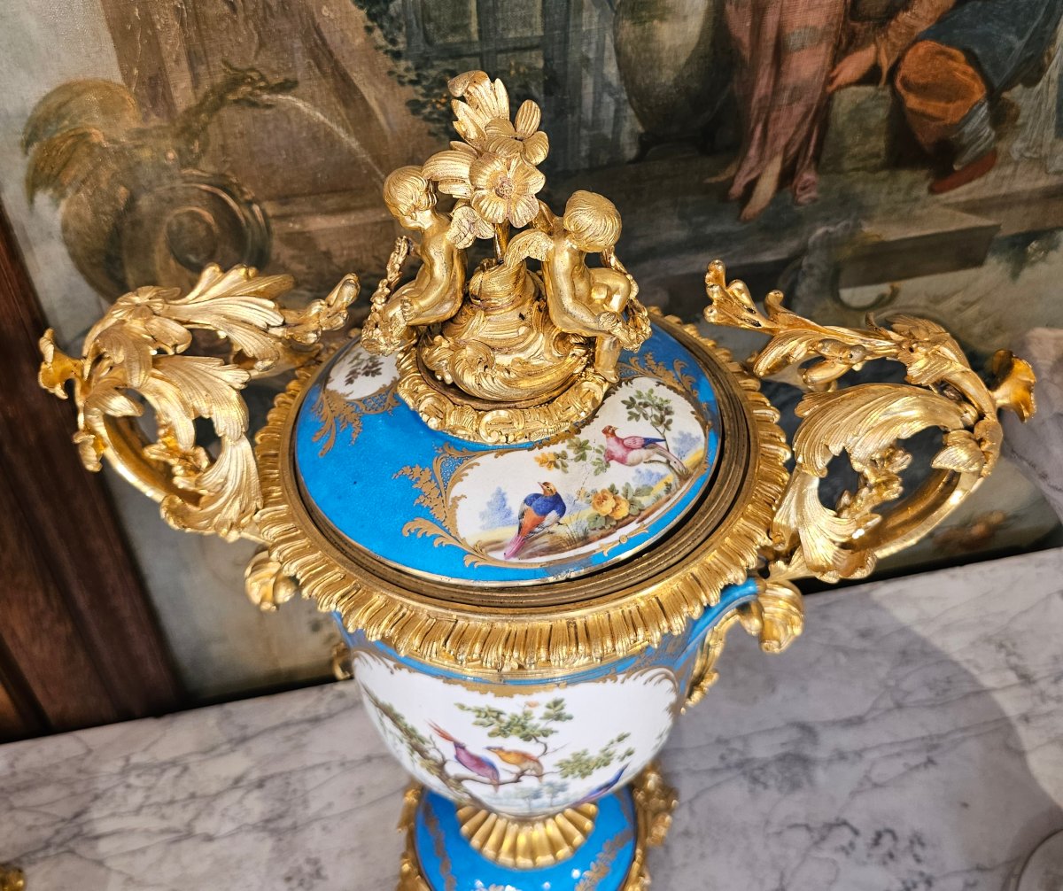 Pair Of Porcelain Vases From The Napoleon III Period-photo-1