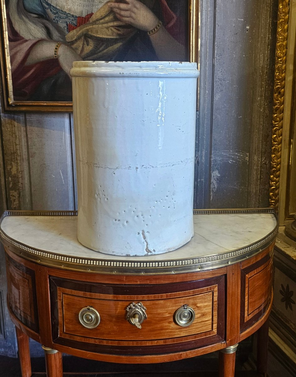 Louis XVI-era Nevers Earthenware "monster" Vase-photo-3