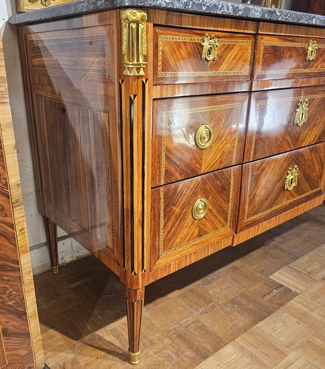 Commode à Large Ressaut Epoque Louis XVI-photo-4