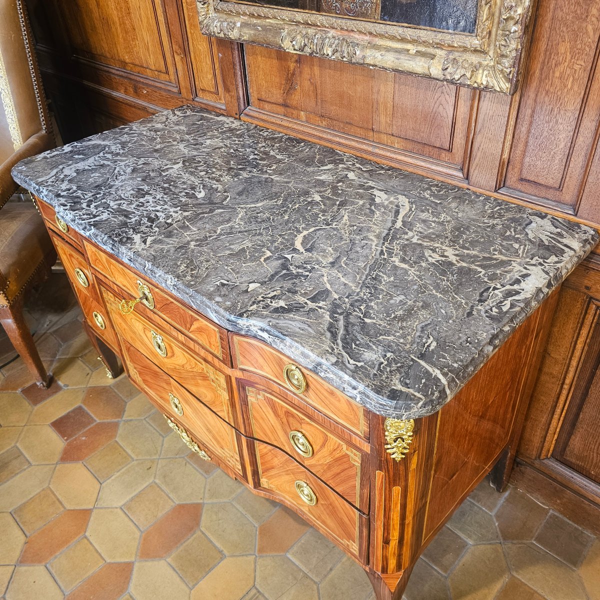 Commode à Ressaut Epoque Transition Louis XV - Louis XVI-photo-1
