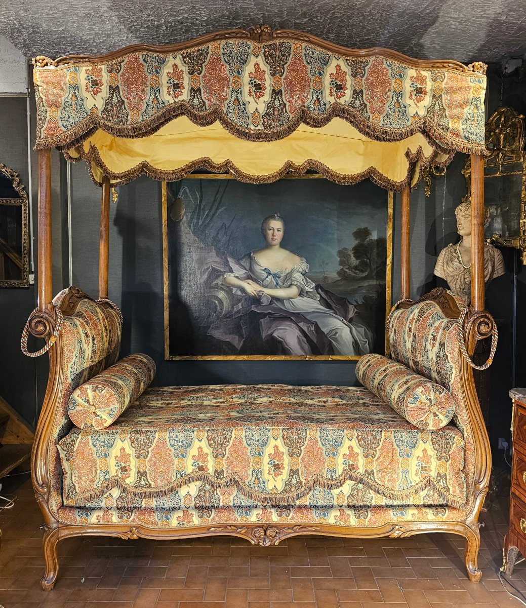 Louis XV-era Polish-style Bed
