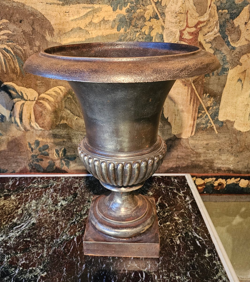 Pair Of 19th-century Medici Vases-photo-3