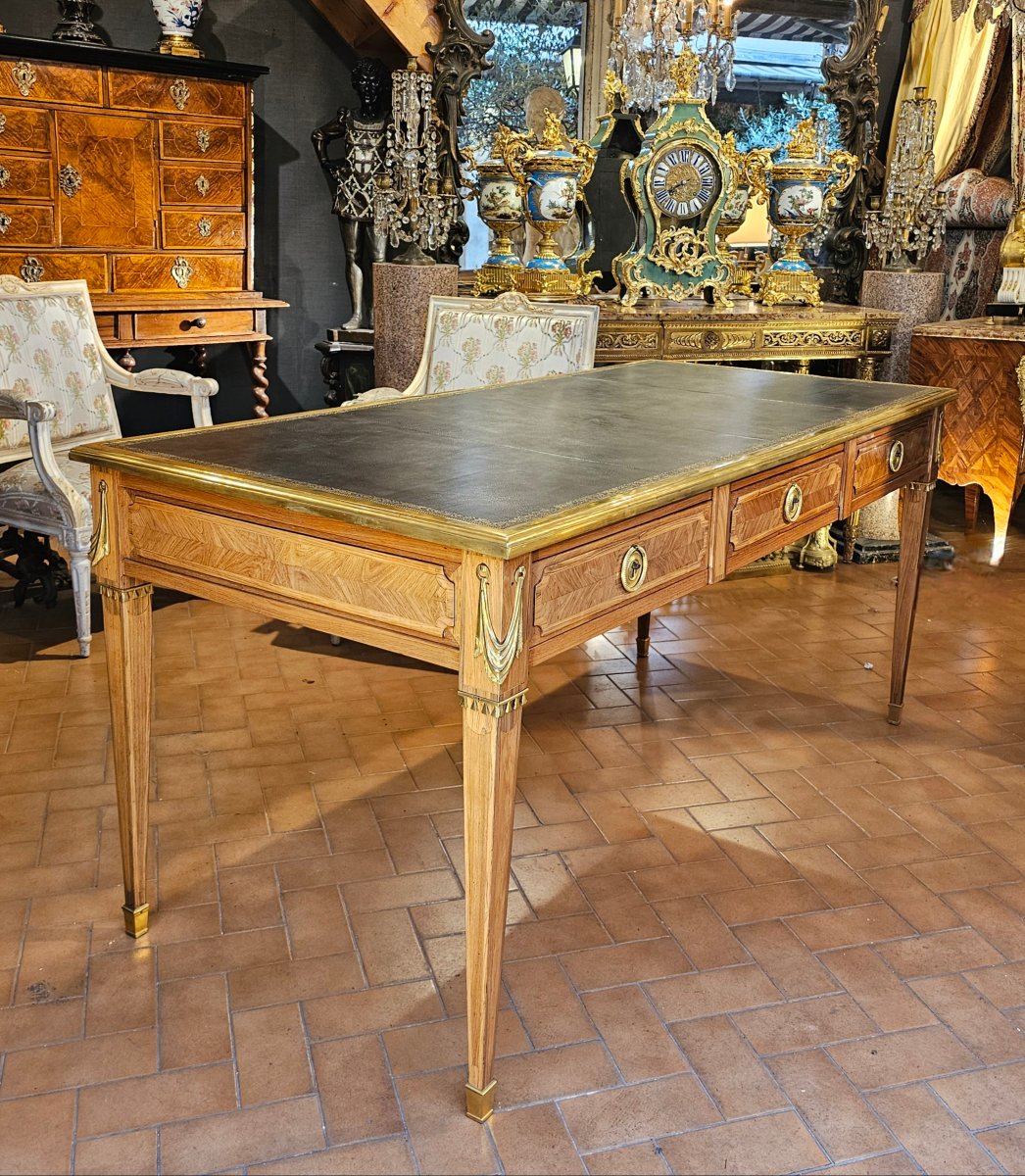 Flat Desk Louis XVI Period