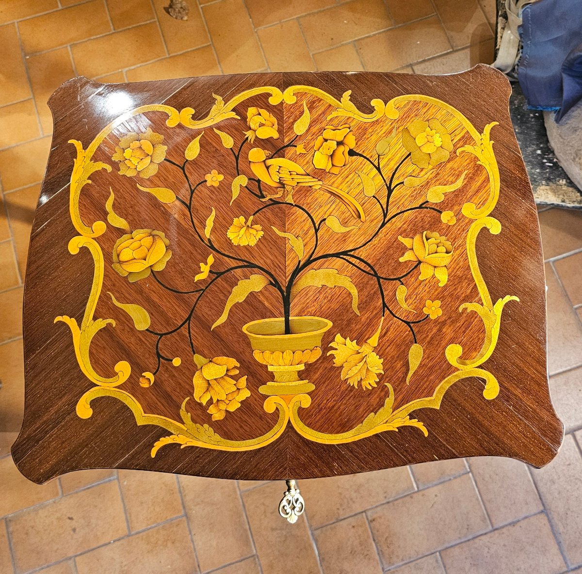 Louis XV-style Coffee Table-photo-4