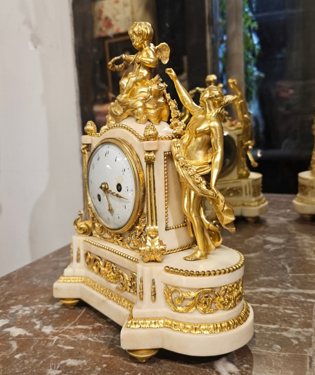 Pendule en Bronze Doré Epoque Louis XVI-photo-3