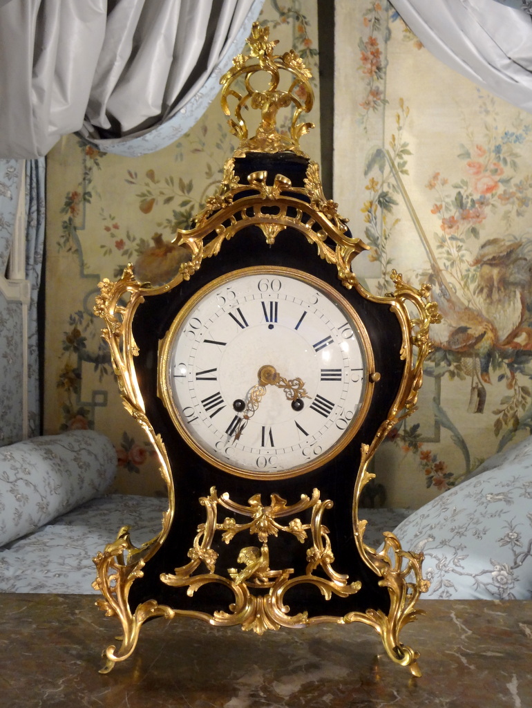 Lacquered Wood Cartel Louis XV