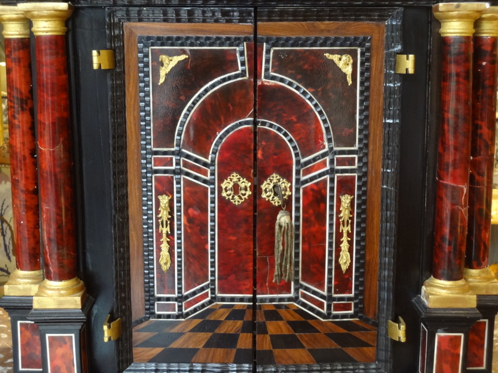 Ebony Cabinet From The Eighteenth Century-photo-2