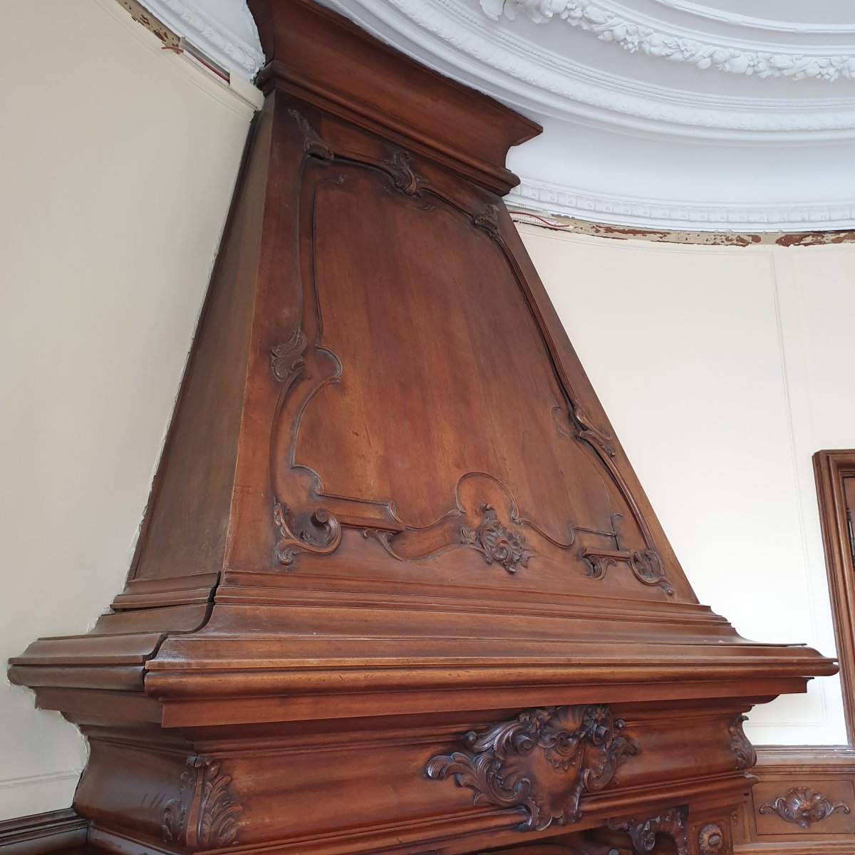 Renaissance Style Fireplace-photo-4