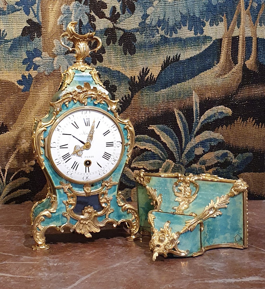 Cartel En Corne Verte Epoque Louis XV