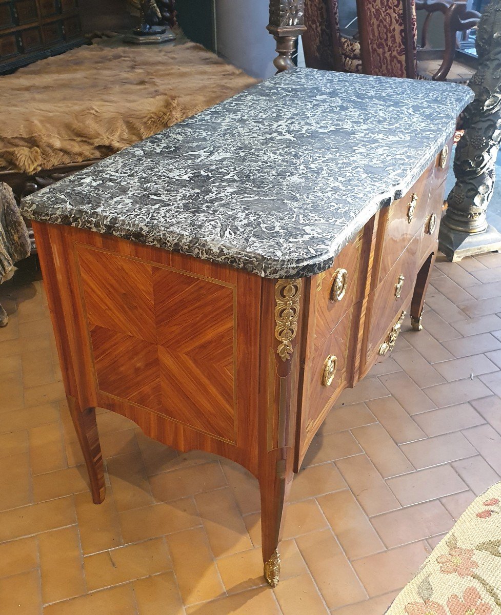 Commode dite " Sauteuse " Epoque Transition-photo-4