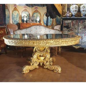 Important Pedestal Table In Golden Wood From The XIXth Century