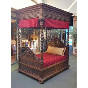 Louis XIII Style Middle Canopy Bed