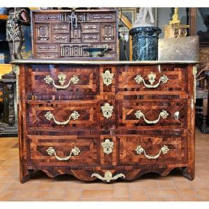 Commode à façade Cintrée Epoque Louis XIV