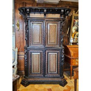 17th Century Four-door Buffet