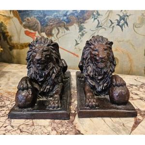 Paire de Lions en Bronze Epoque Empire