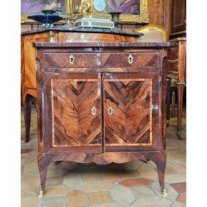Meuble d'Entre-deux Epoque Louis XV
