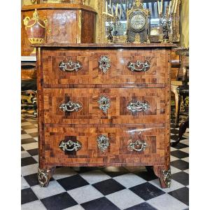 Petite Commode d'Entre-Deux Epoque Louis XIV
