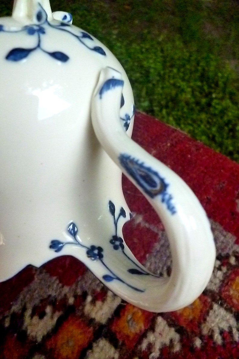 Pot A Lait Porcelaine Tende De Chantilly époque XVIII E -photo-1