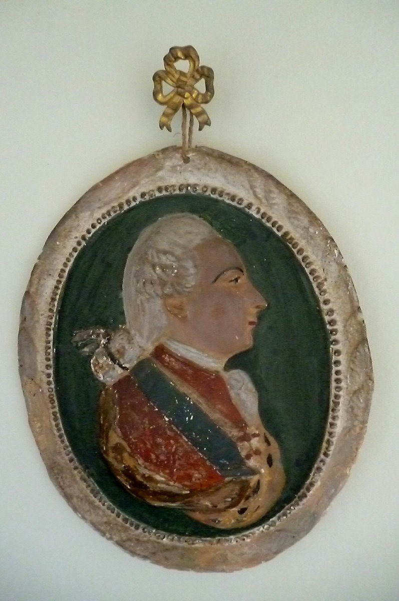 Louis XVI Profile, 18th Century Period-photo-1