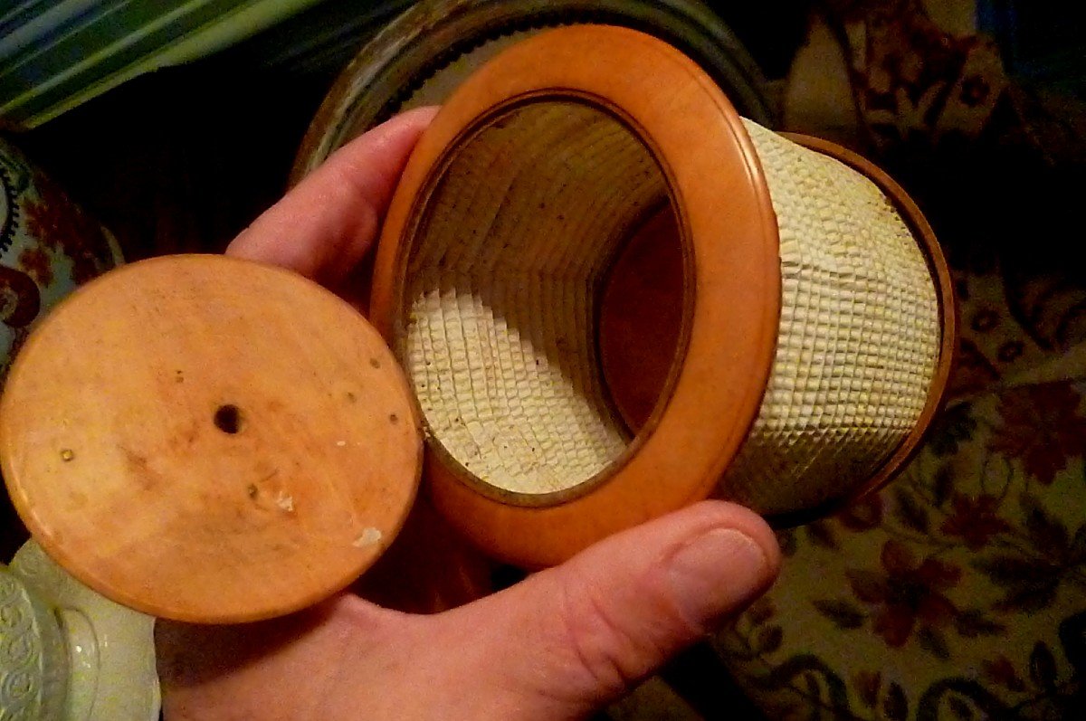 Louis XV Period Pocket Lantern -photo-3
