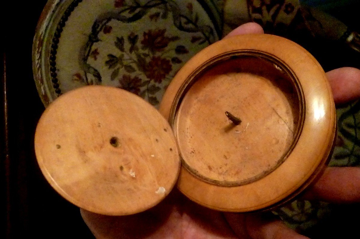 Louis XV Period Pocket Lantern -photo-1