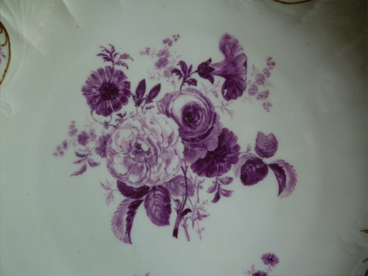 Plat  creux   MEISSEN  époque  1740-photo-6