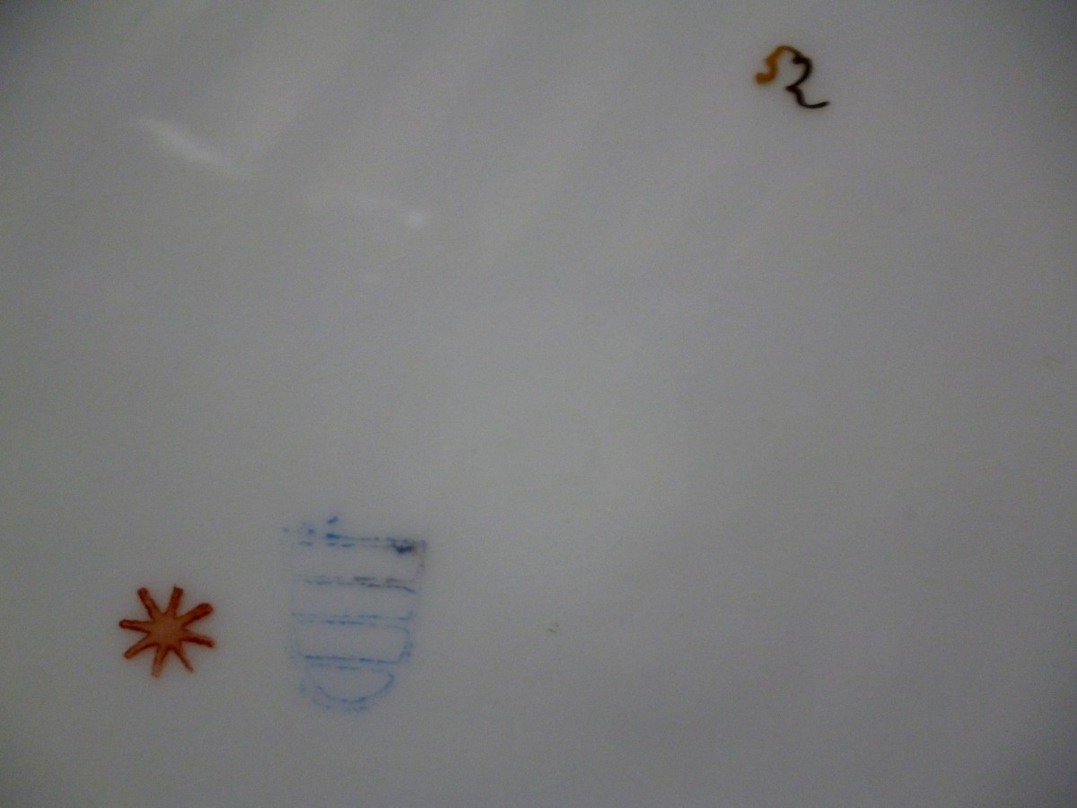  Assiettes  Angelots  Porcelaine de  Vienne  époque  XIX e-photo-6