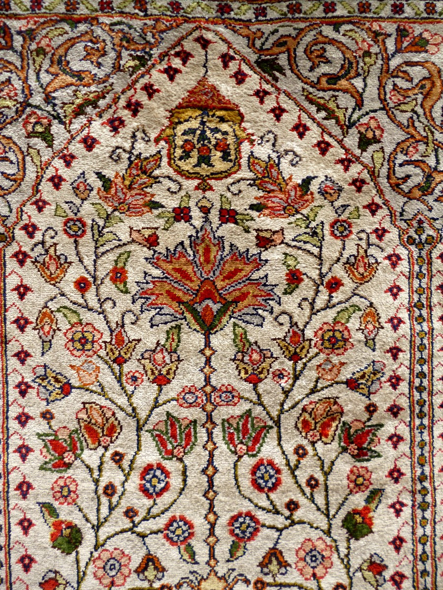  Silk Carpet-photo-2