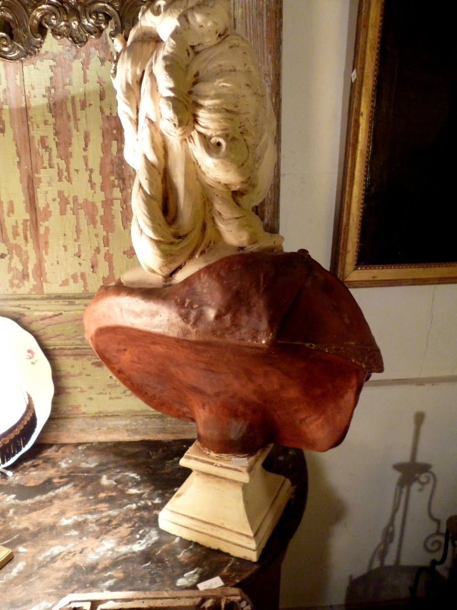 Large Bust Of Marie Antoinette, 88 Cm-photo-1