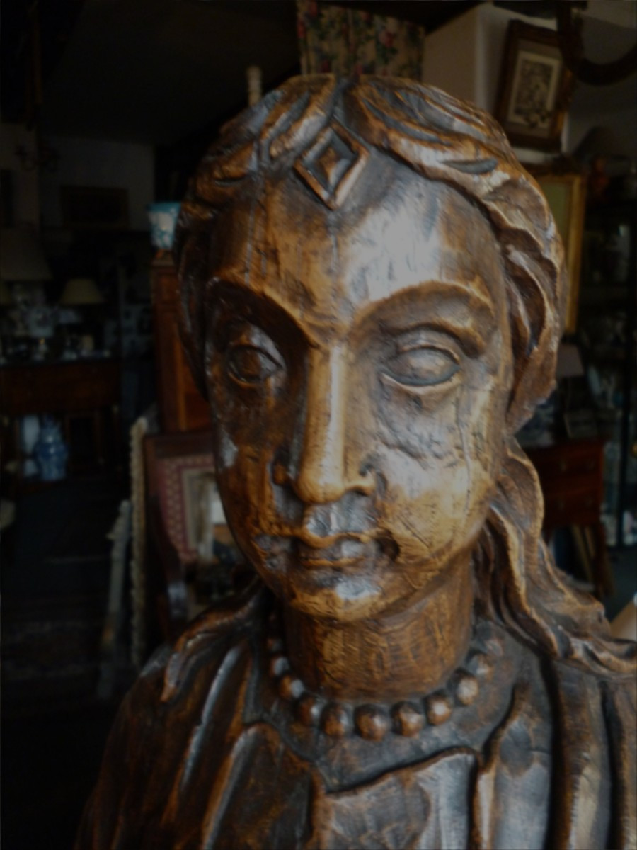  Statue  Religieuse   Fin  du XVII e Siècle-photo-2