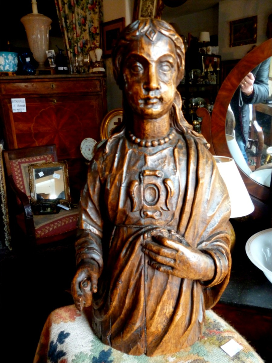  Statue  Religieuse   Fin  du XVII e Siècle