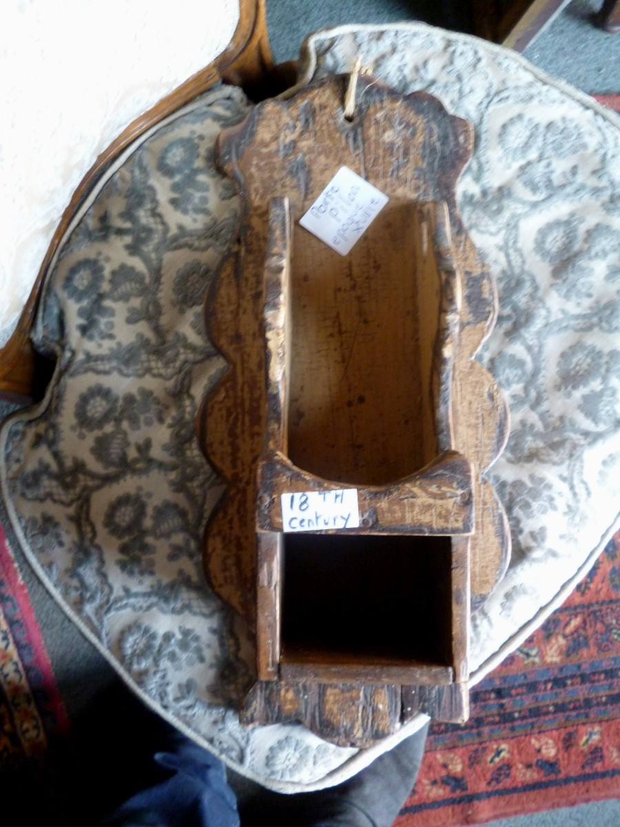Pilon Door 18th Century-photo-4
