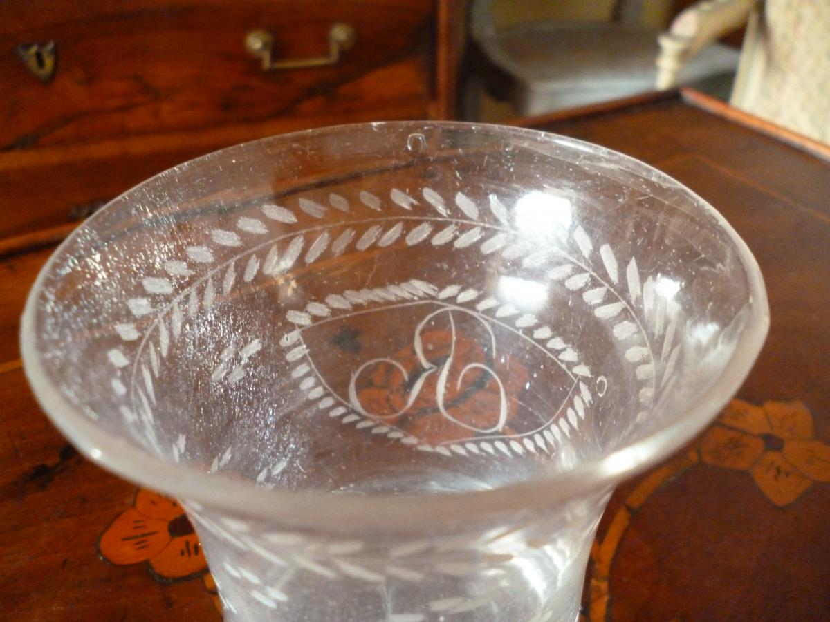 Engraved Glass Normand Cup XVIII E-photo-2