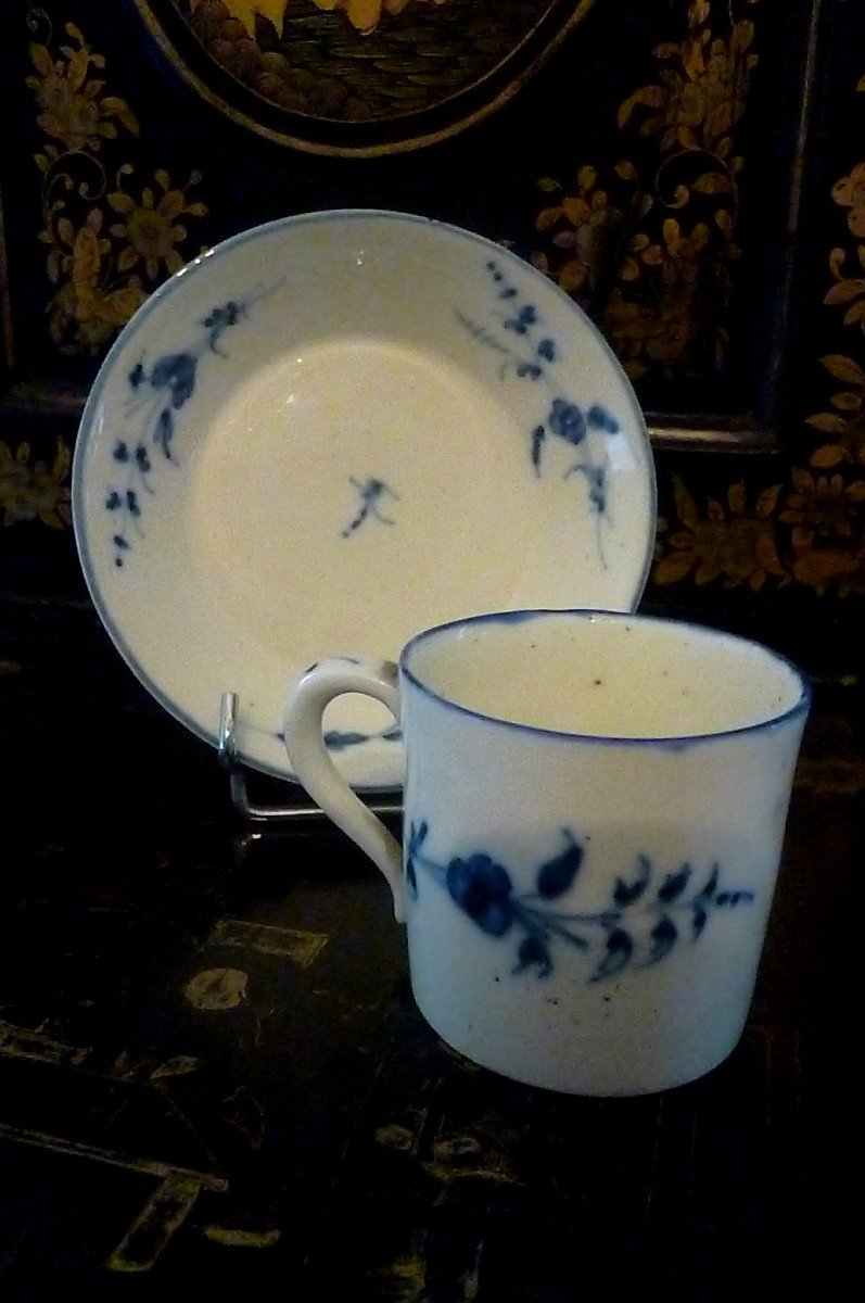 Tasse  Porcelaine De Chantilly Pate Tendre époque Louis XV-photo-6