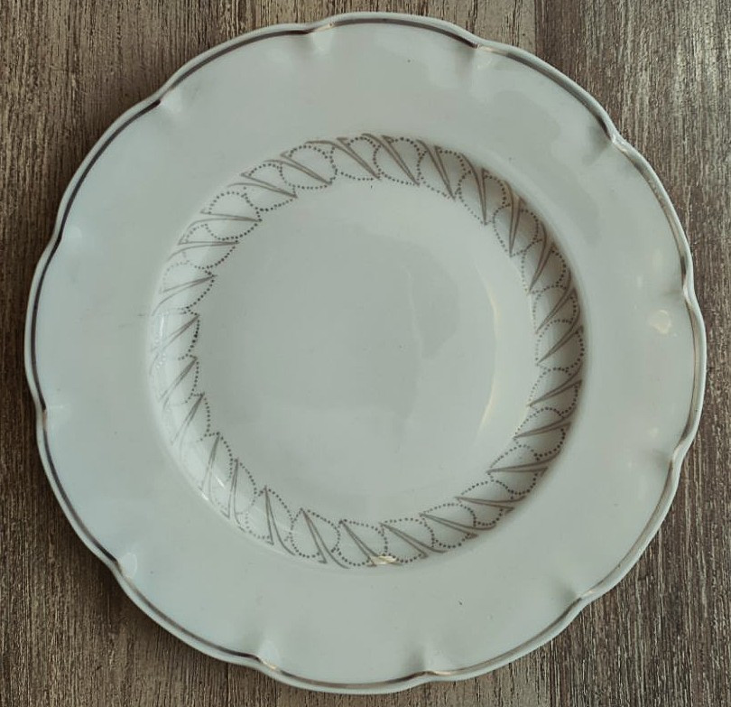 Assiettes porcelaine de Limoges de Bernardaud + Haviland décors de Van Dongen, Alluaud, Lalique-photo-4