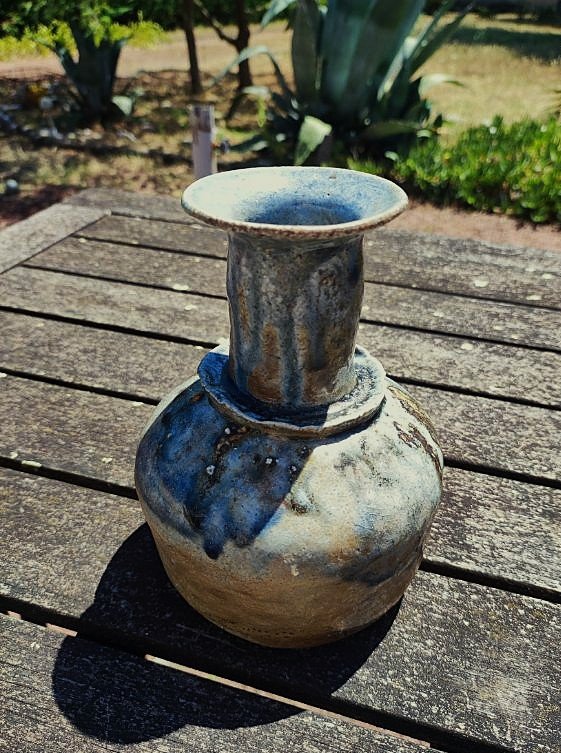 Yoland Cazenove (1914-2009) Vase en grès 17cm 1989, pièce unique. Orléans, Loiret, La Borne