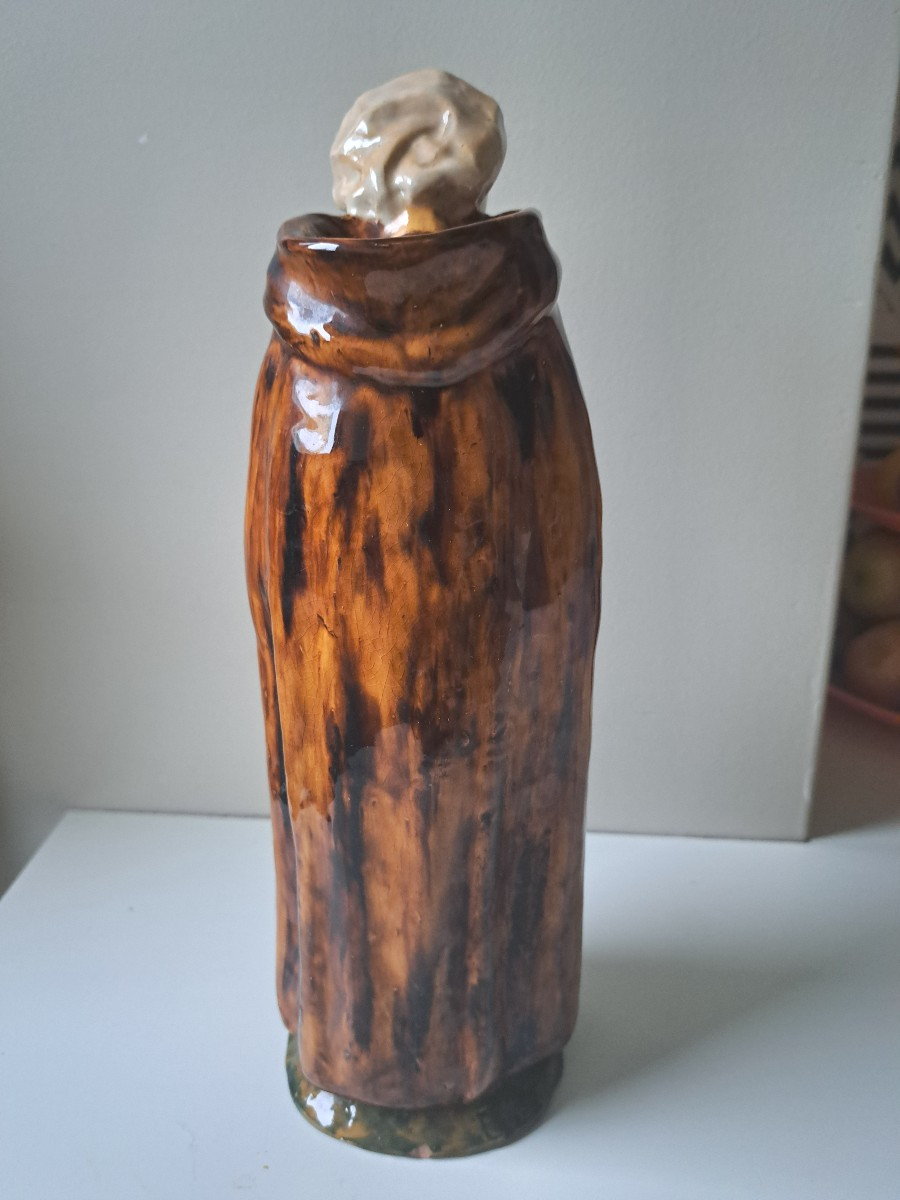 Old Woman In Ceramic Pottery From Bredeus -photo-2