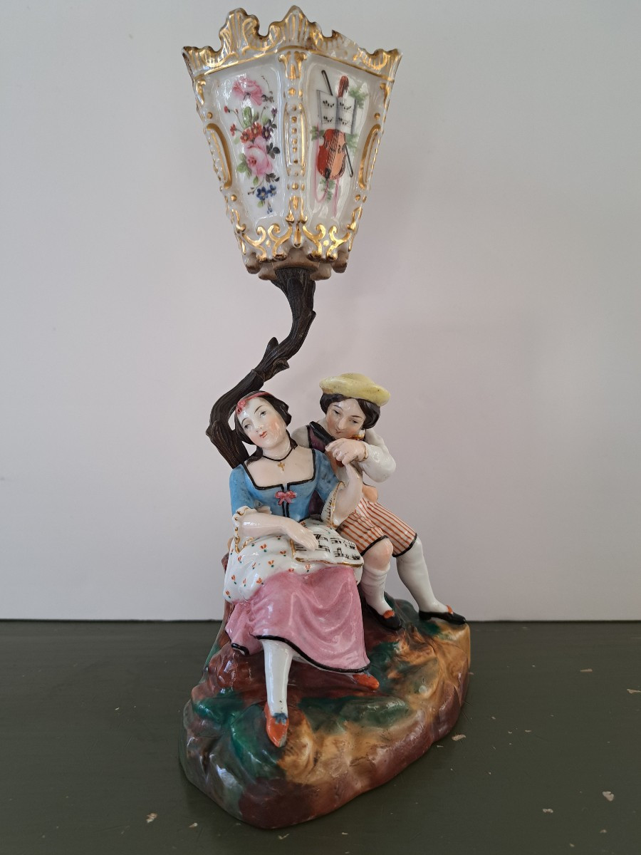 Paris Porcelain Couple Under A Lantern-photo-2