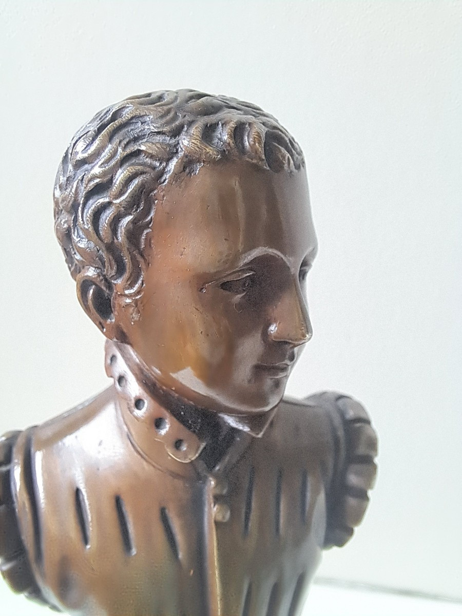 petit buste en bronze d'Henri IV enfant attribué à F.J.Borio -photo-2