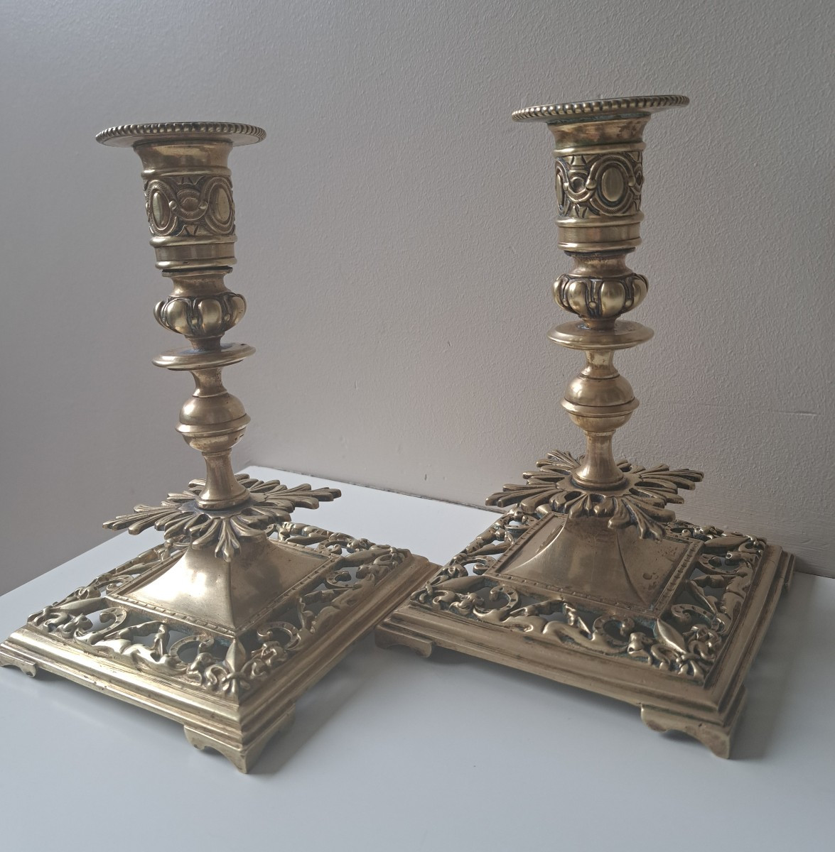 paire de bougeoirs Charles X