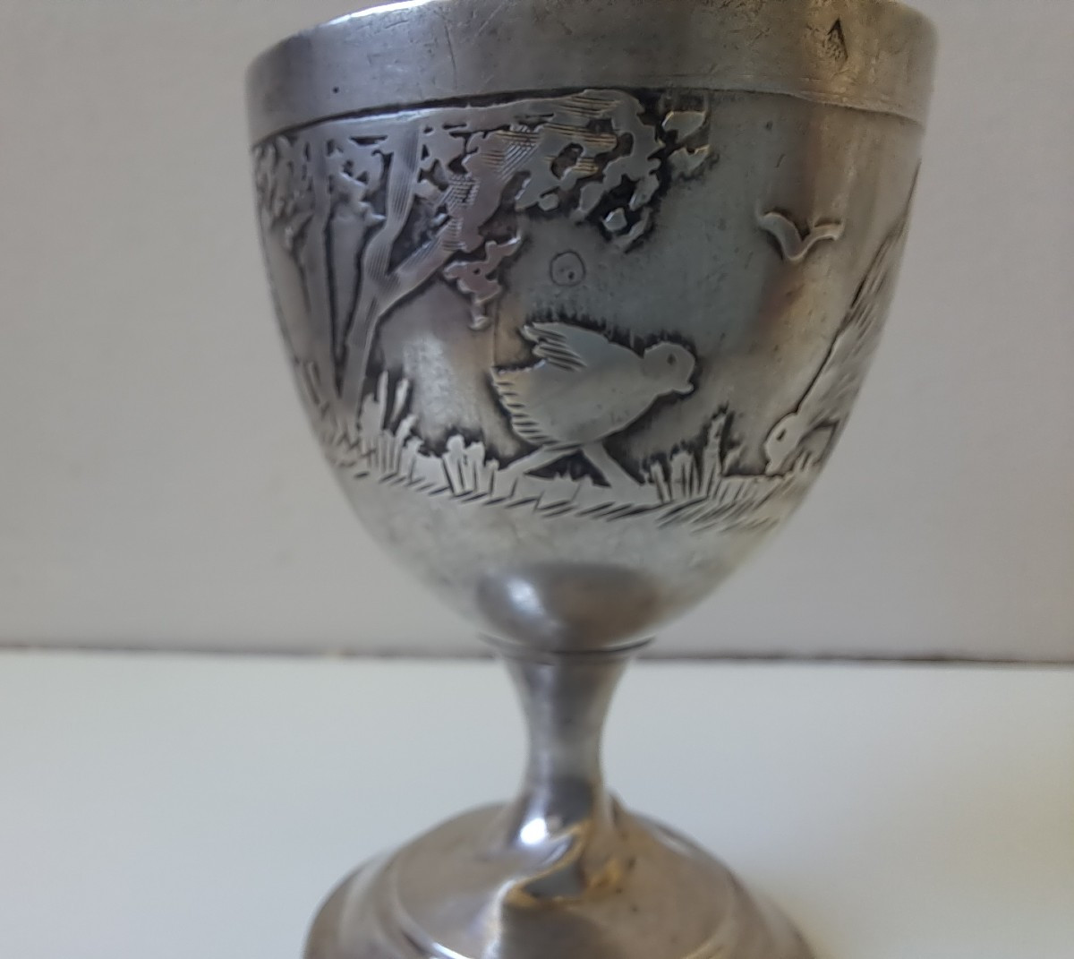 Solid Silver Egg Cup With Basse Cour Decoration-photo-3