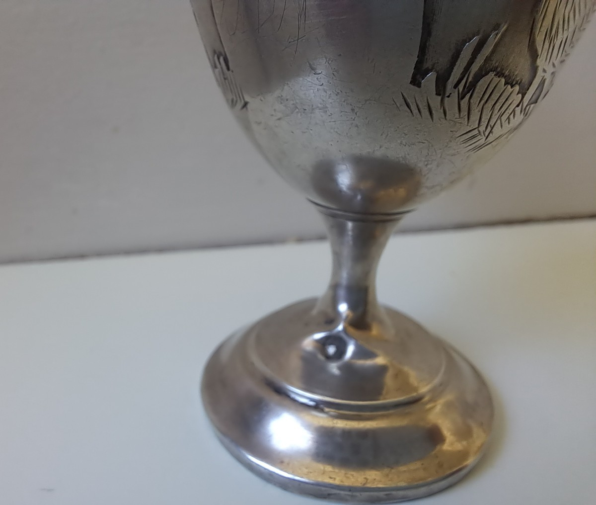 Solid Silver Egg Cup With Basse Cour Decoration-photo-2