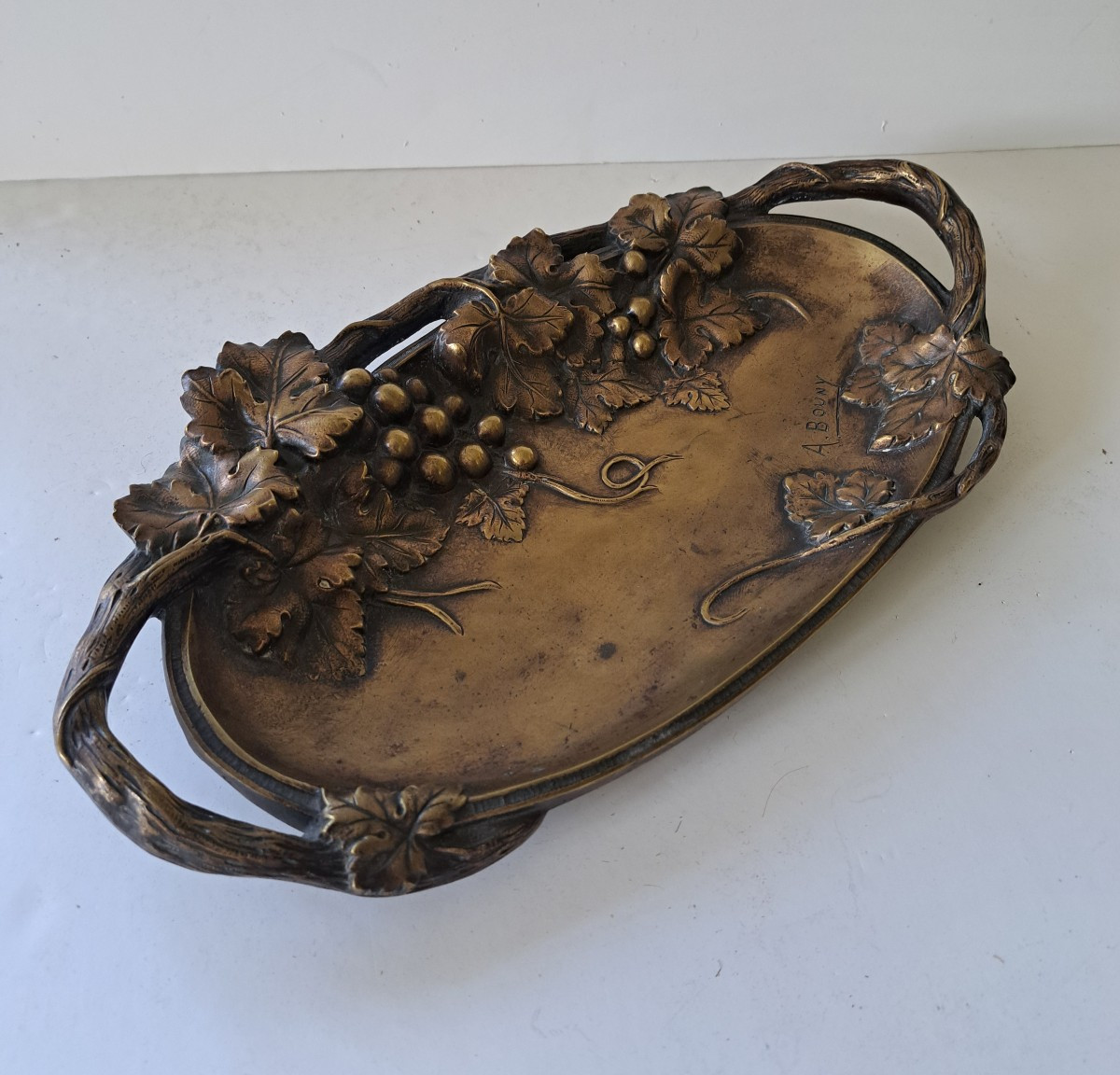coupe vide poche en bronze patiné signé Alfred Bouny-photo-1