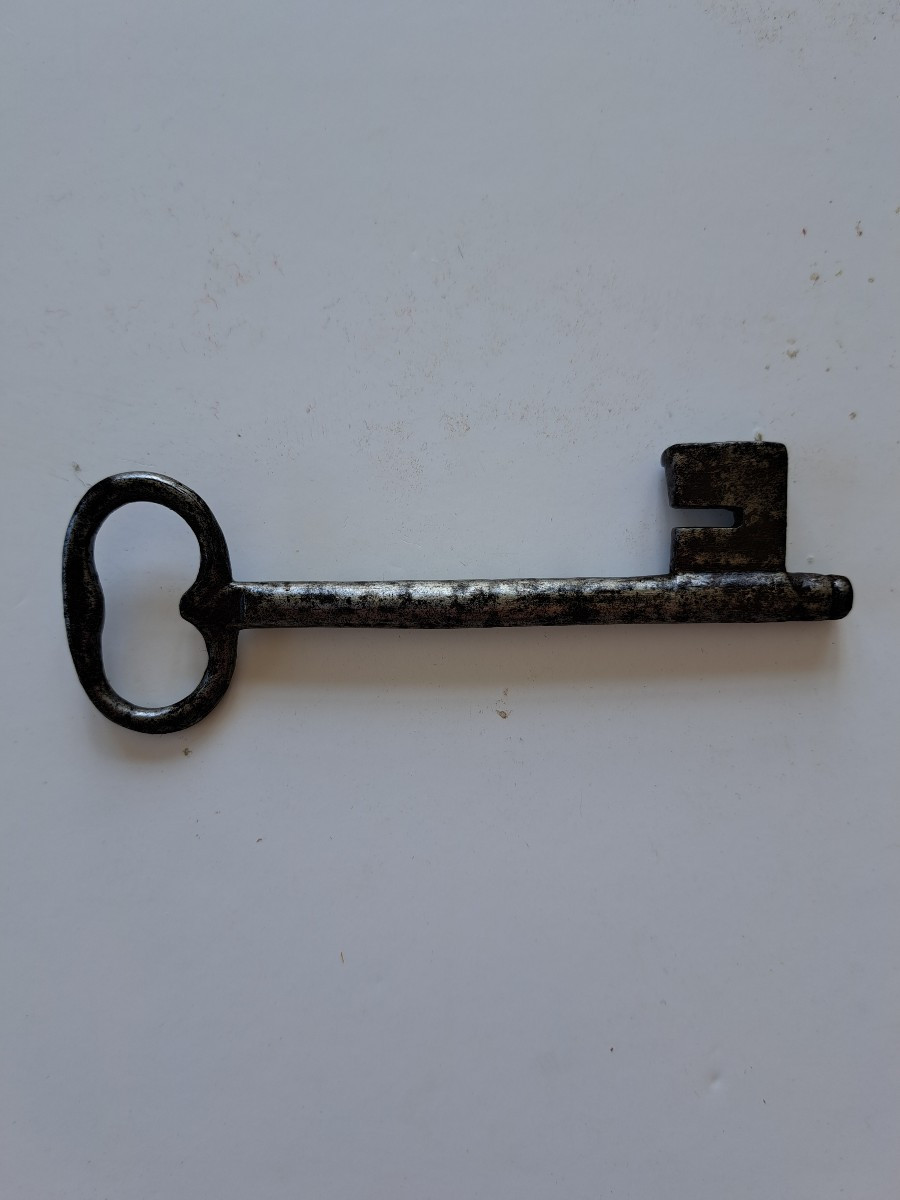 Lot Of Keys From The 17th And 18th Centuries-photo-2