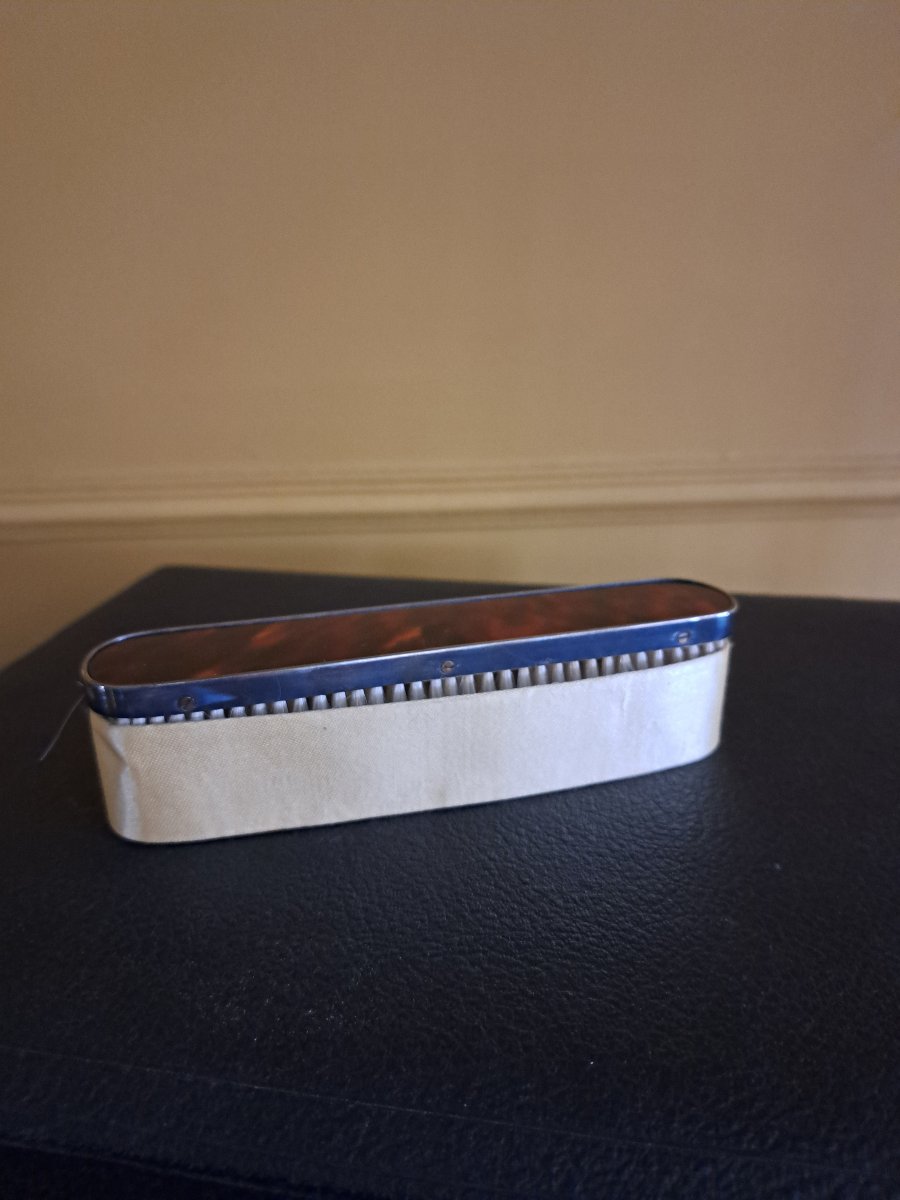 Travel Set Brushes And Mirror In A Year 50 Box-photo-1