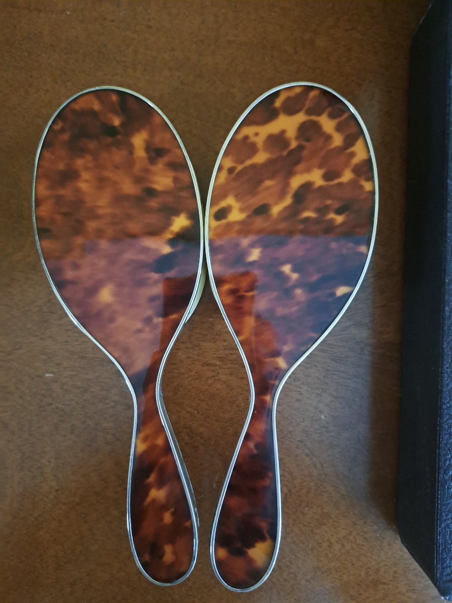 Travel Set Brushes And Mirror In A Year 50 Box-photo-7